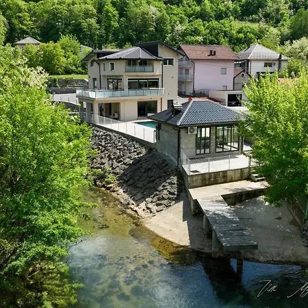 Villa Majetic Na Uni Bihać