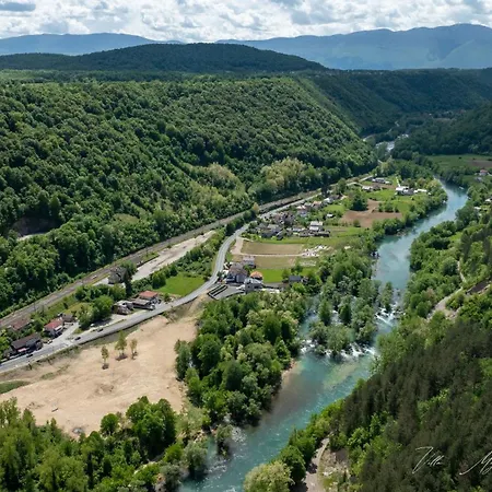 Villa Majetic Na Uni Bihać