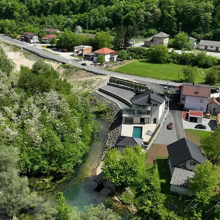 Majetic Na Uni Villa *