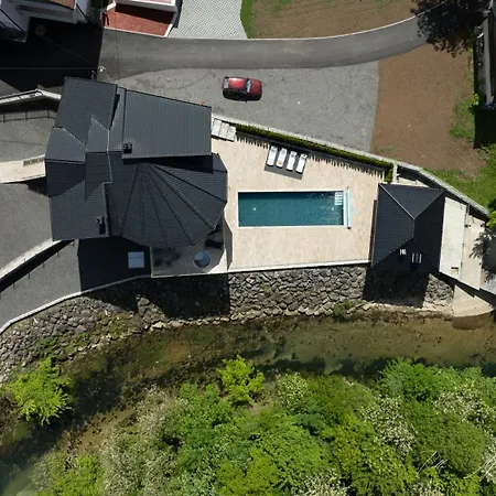 Villa Majetic Na Uni Bihać