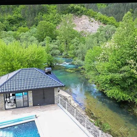 Majetic Na Uni Villa Bihać